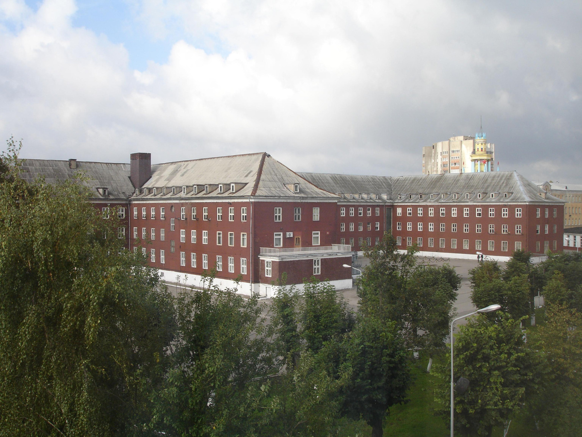 Главный учебный корпус училища. Фото из архива КВВМУ.