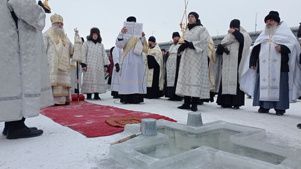    Крещение Господне в Барнауле . Источник: "Толк"
