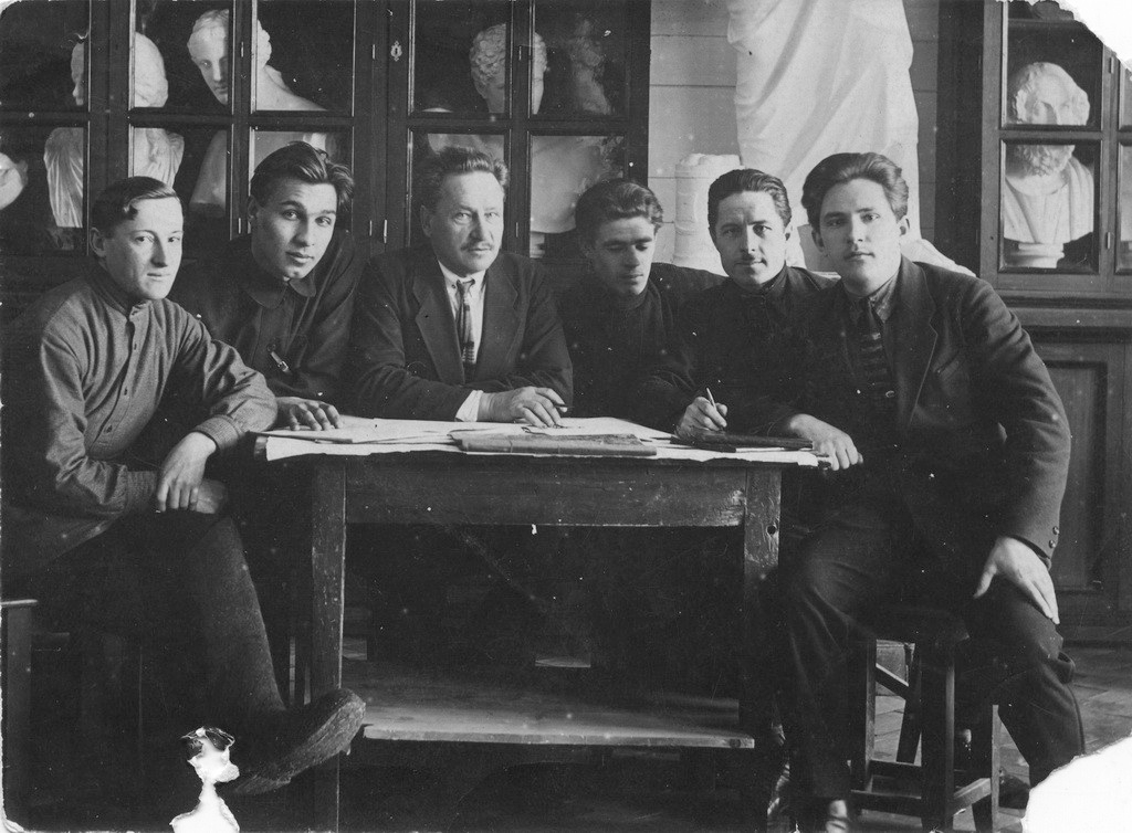 Андрей Крячков — единственный новосибирский архитектор, удостоенный престижной международной награды: гран‑при Международной выставки искусств и техники в Париже