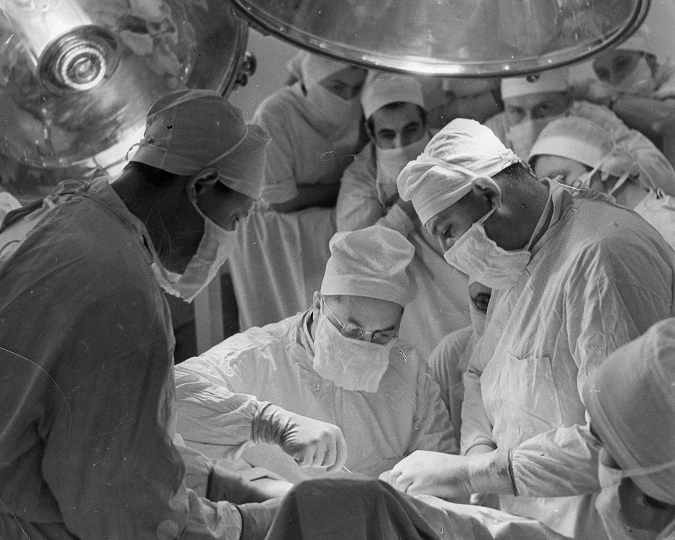 Гений медицины: как в Новосибирске появилась кардиохирургия