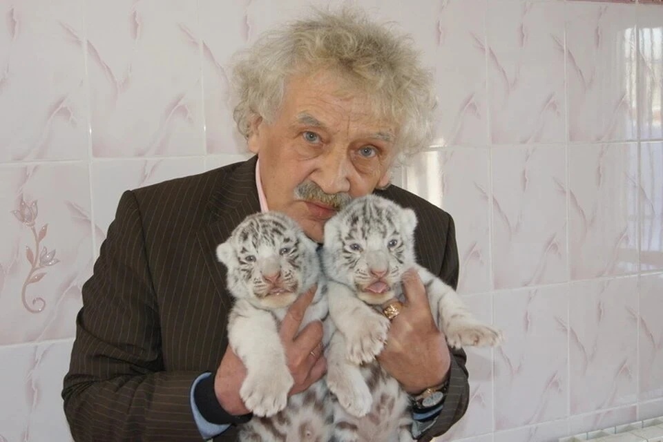 Кошки были любимыми животными Ростислава Шило