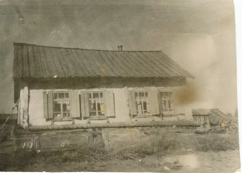 п. Артемовский