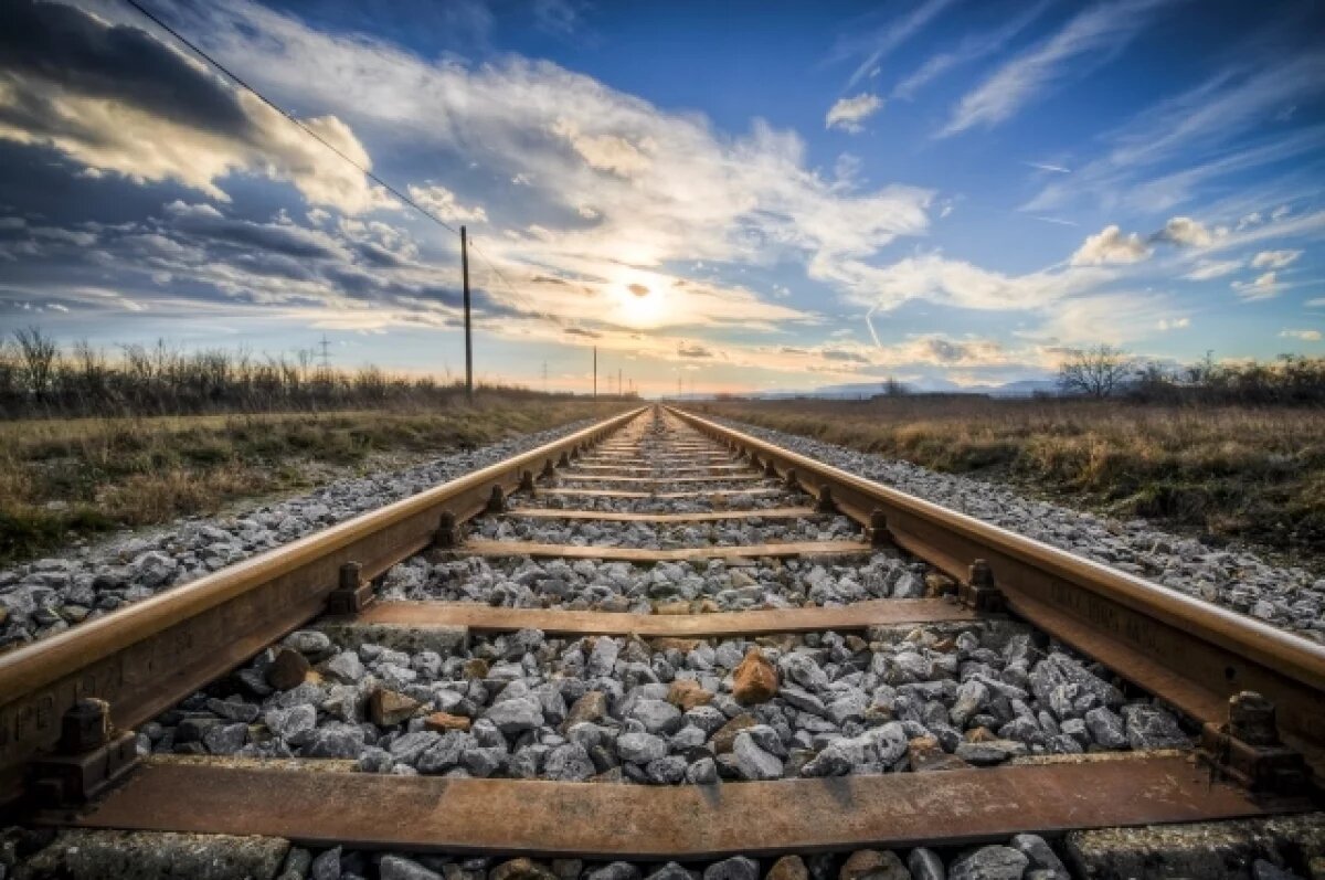    Министр транспорта Испании назвал крайне странным сход поездов с рельс