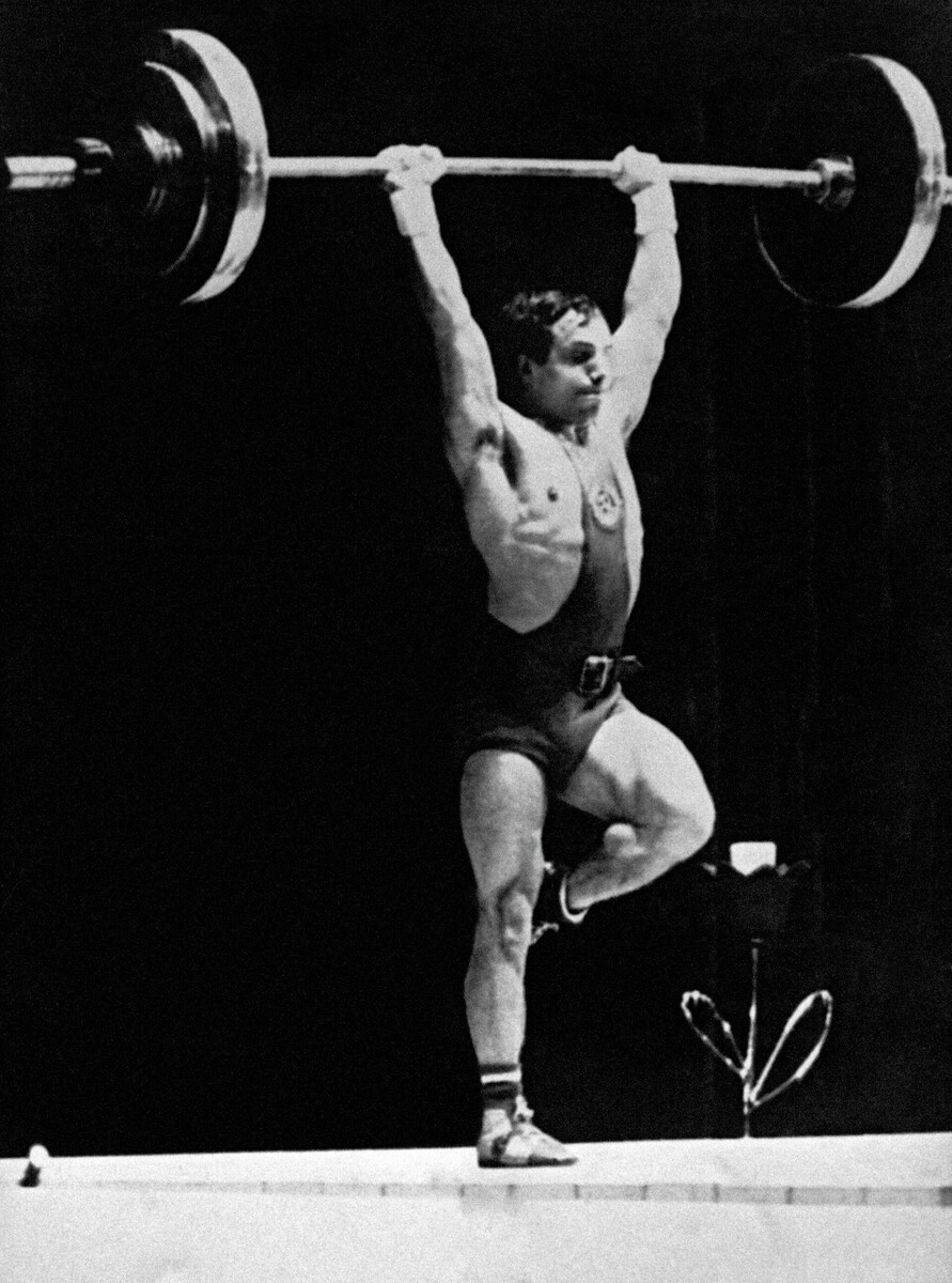 Знаменитый выпад.