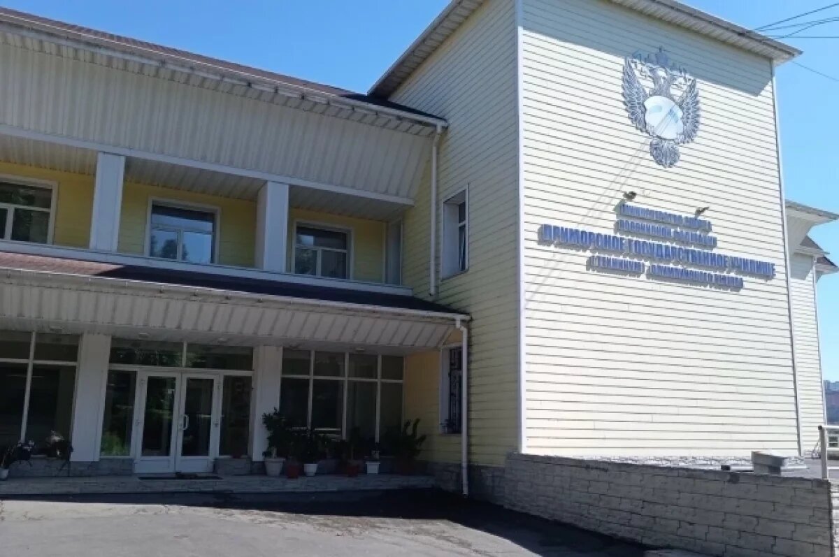    Во Владивостоке эвакуировали Училище олимпийского резерва из‑за СМС о бомбе