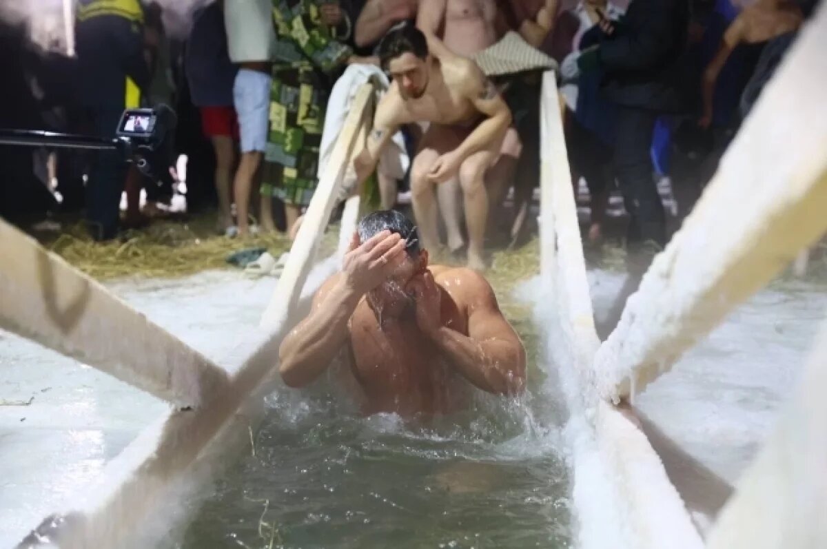    Полиция и МЧС Южного Урала взяли на контроль места крещенских купелей