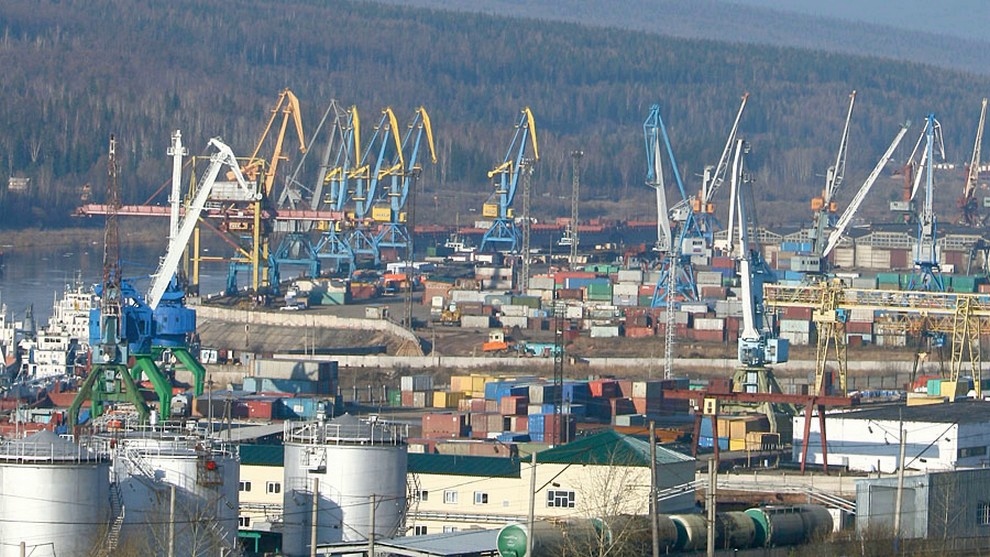 Осетровский речной порт