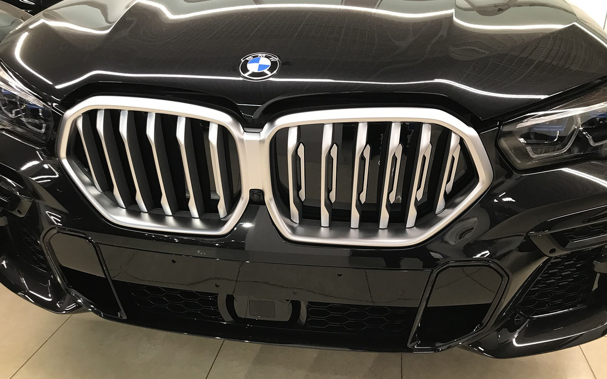 Официальная сборка BMW в Калининграде завершена, но автомобили продолжают выпускать с применением необычных производственных технологий