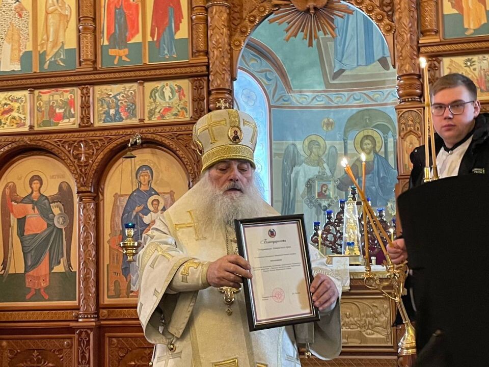    Праздничная служба в Знаменском монастыре в Барнауле. Источник: Виталий Барабаш / "Толк"