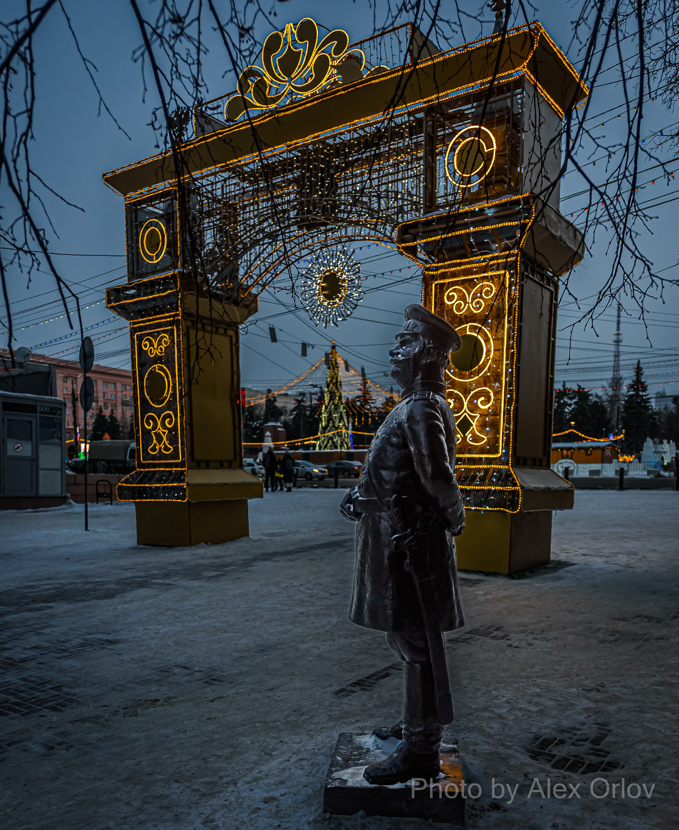 Городовой. Пока совсем не стемнело.