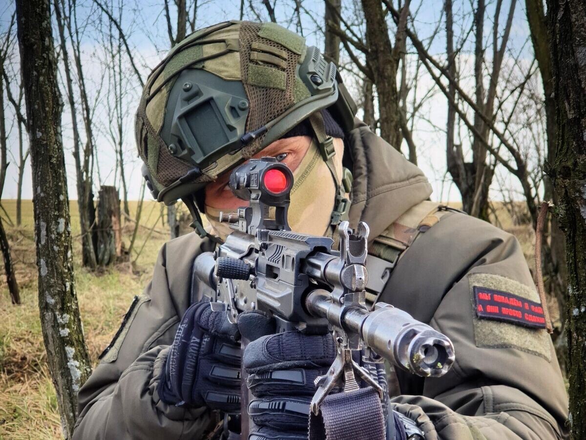    Виктор Приходько отправился на фронт добровольцем вместе с отцом | © Фото предоставлено Виктором Приходько