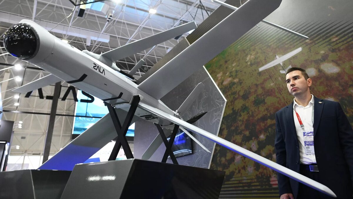 Разведывательно-ударный комплекс "Ланцет" на международном военно-техническом форуме, архивное фото © Sputnik / Владимир Астапкович