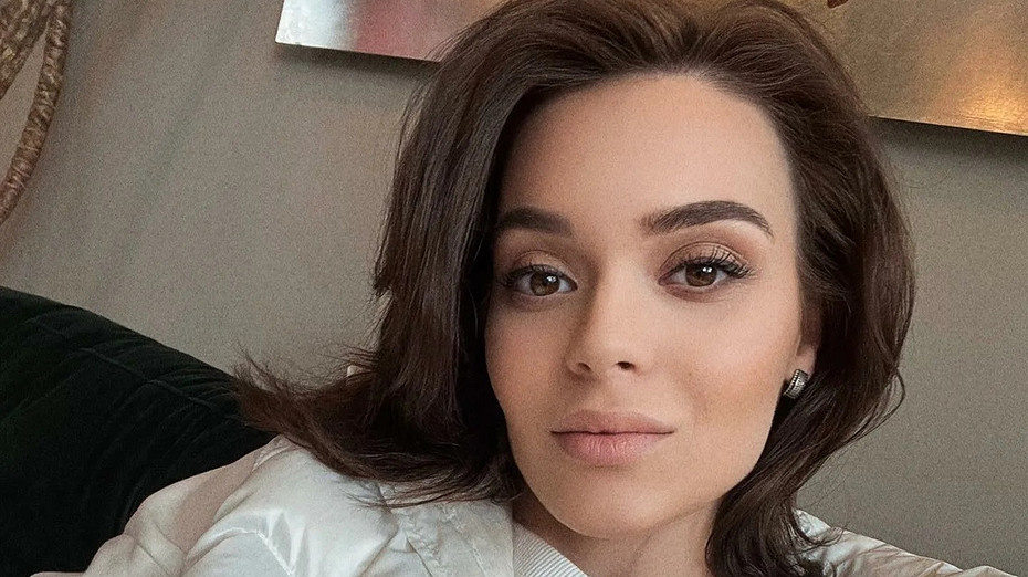 Аделина Сотникова стала мамой во второй раз