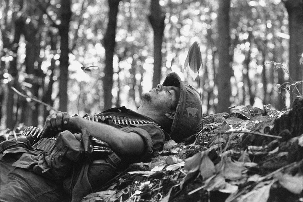 Во Вьетнаме во время нападения США в 1964-75 гг погибло более 58000 американцев, все они были вскрыты и изучены. 