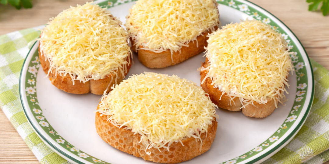 Необычные! Те самые нашумевшие "мохнатые" бутерброды, я так долго искала этот рецепт. И на праздник, и на каждый день