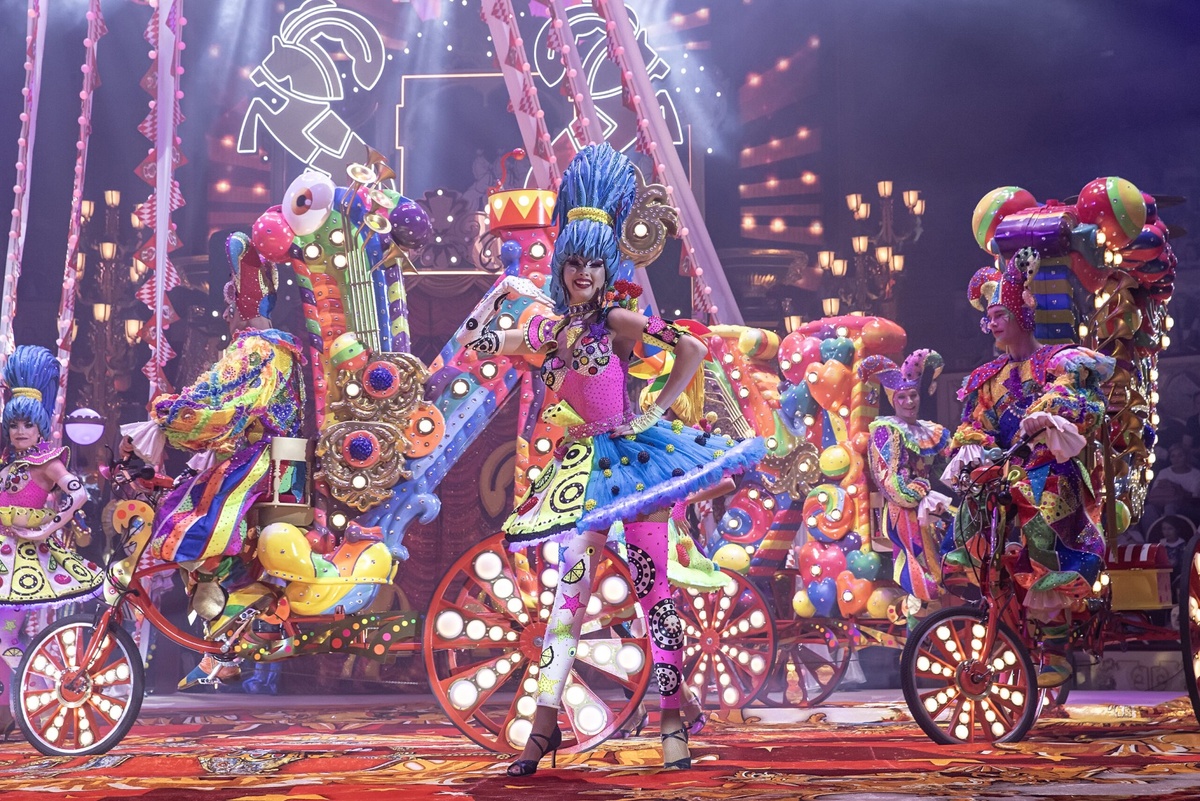 Цирковое шоу «Бурлеск» // Фото с сайта продюсерского центра «Королевский цирк» Гии Эрадзе