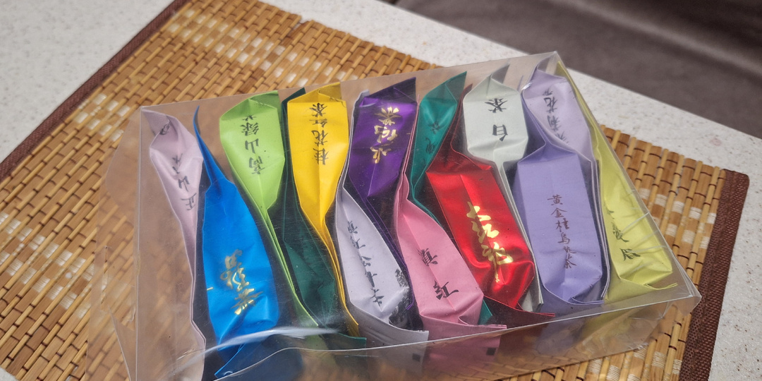 Пробуем чайные подарки