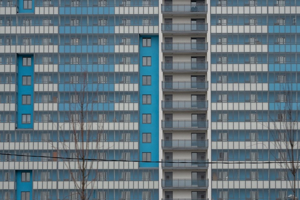    После отмены массовой льготной ипотеки объем продаж в городе упал примерно на треть. Олег ЗОЛОТО