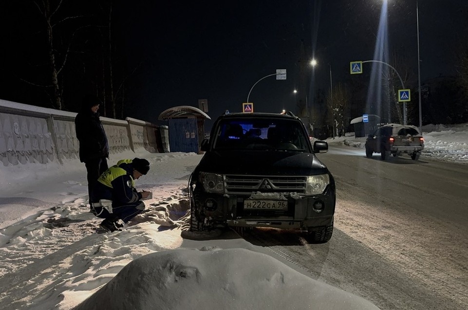    Внедорожник сбил пенсионера на «зебре». Фото: Госавтоинспекция Свердловской области