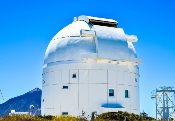 Мощная вспышка зарегистрирована на Солнце. Землю ожидают сильные магнитные бури