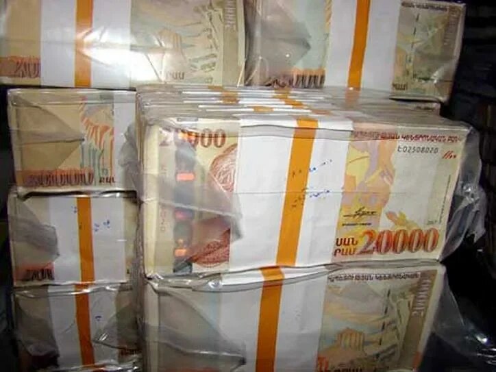    Армянский драм. Источник фото: сайт arka.am.