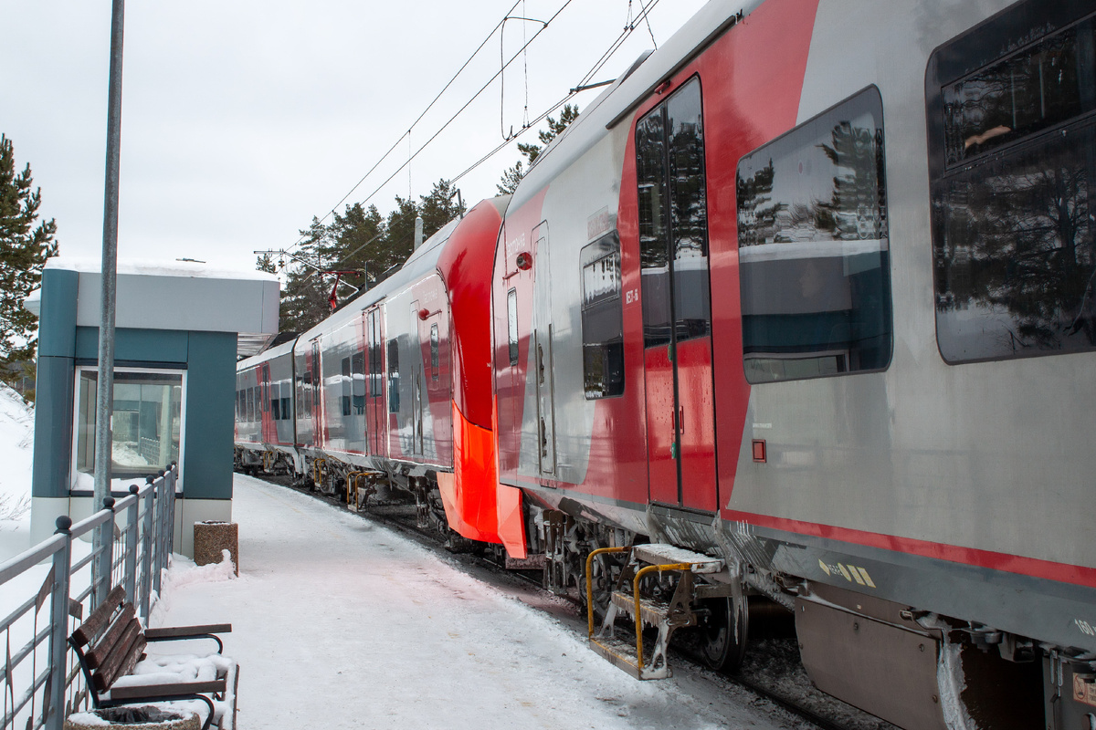 Ласточка -->