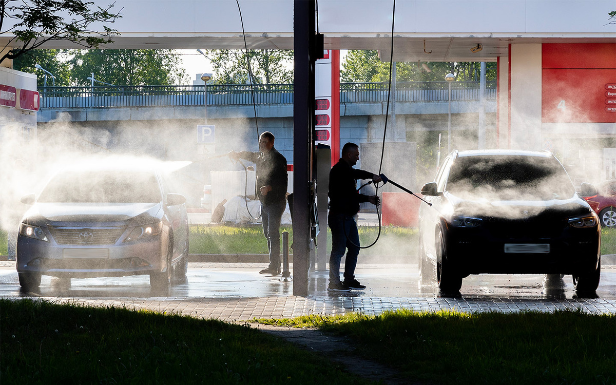 Aleksey Smyshlyaev / Global Look Press📷Технология осмоса применяется на завершающем этапе мойки и позволяет получить чистый кузов без разводов