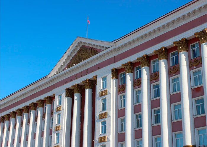 В Курской области покинули посты 34 чиновника с уголовным прошлым