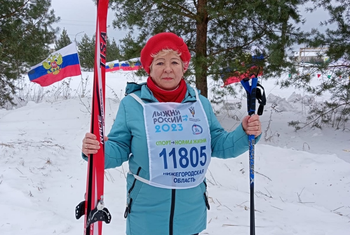    Анастасия Серова - разносторонний и увлекающийся человек