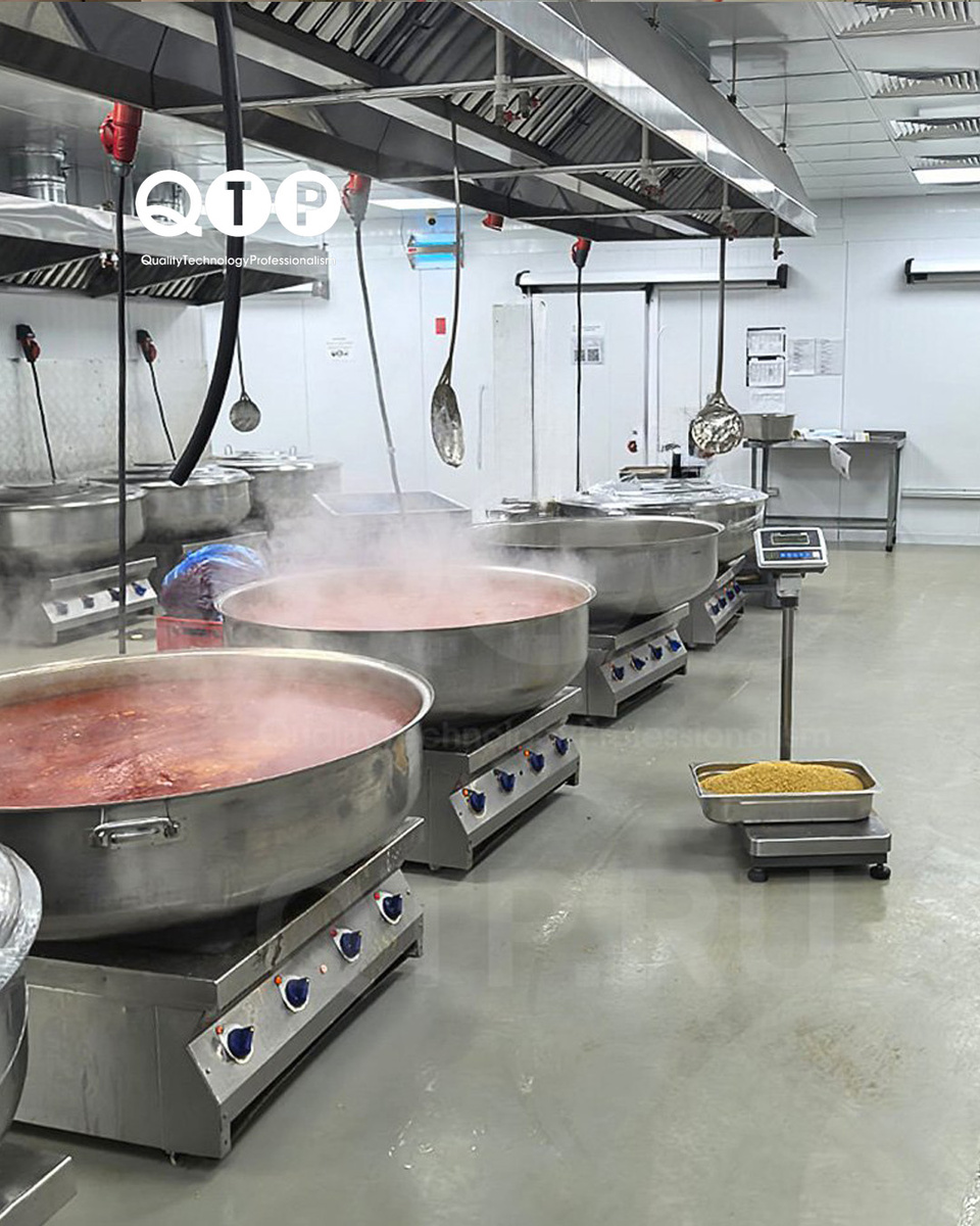 Полимерное покрытие серого цвета на пищевом производстве.