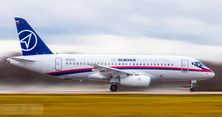 SSJ-100 (б/н 97003). Этот борт выполнял показательные полёты на МАКС-2017