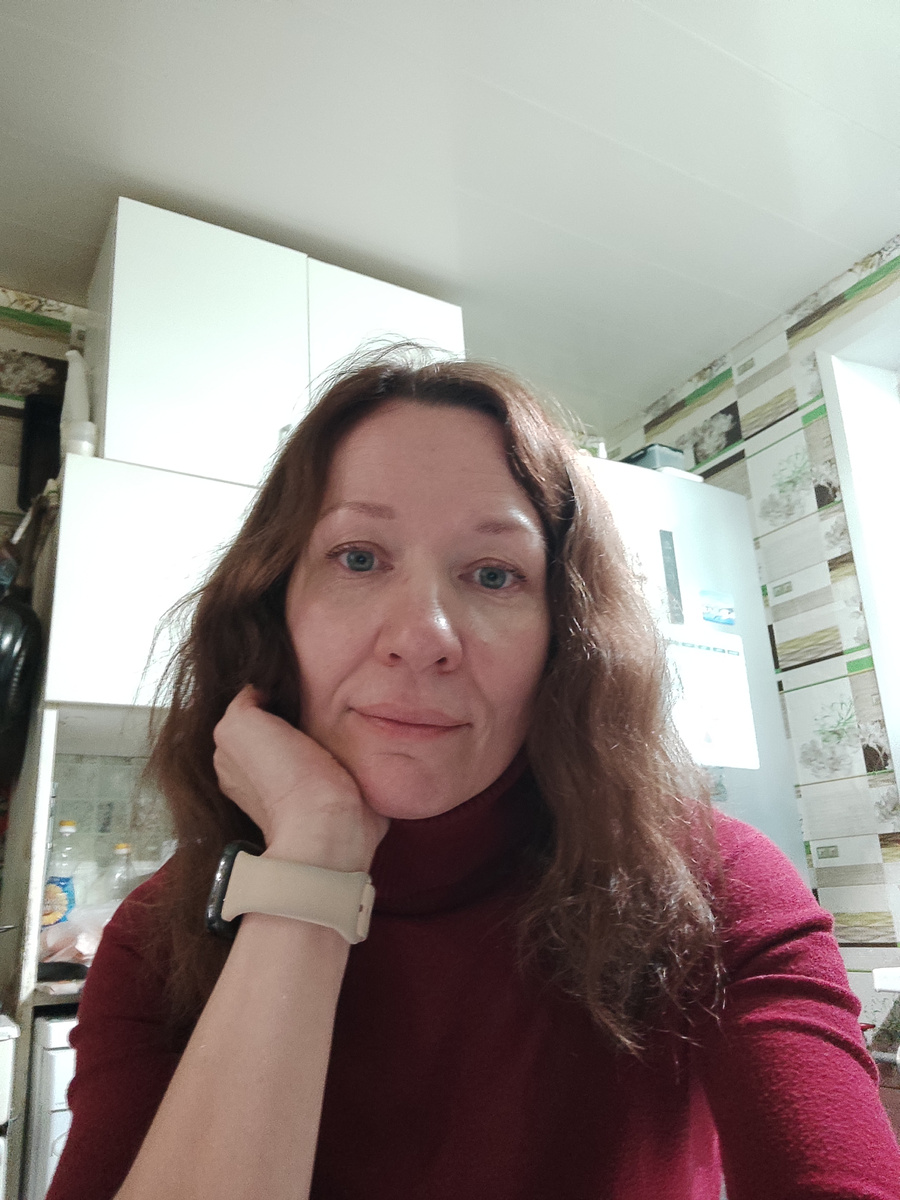 1 января, я уже заболеваю. С утра успела намотать шаги с дочерью 8000 а к вечеру меня срубило. 