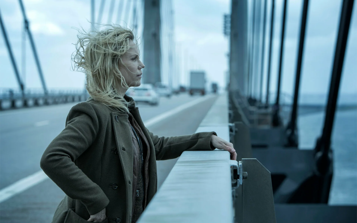 Кадр из сериала "Мост"