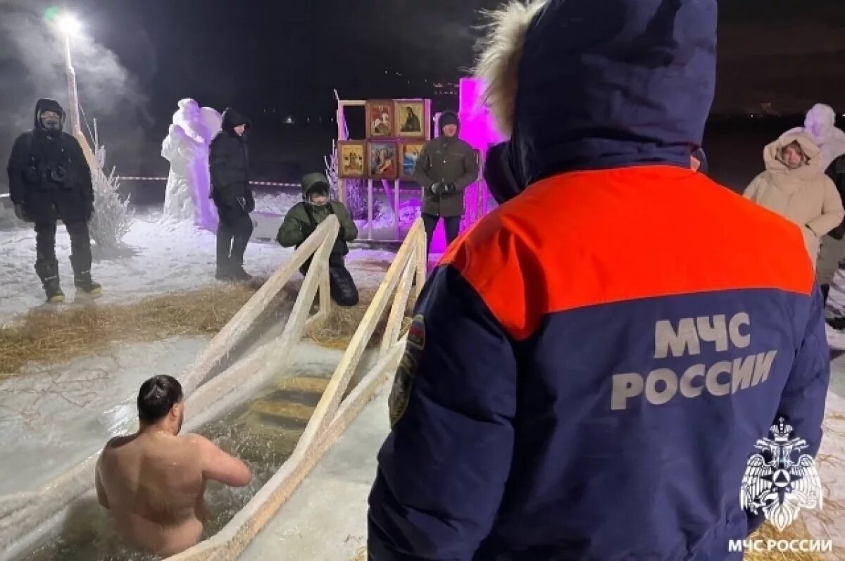    В Новосибирске следят за безопасностью купелей на Крещение