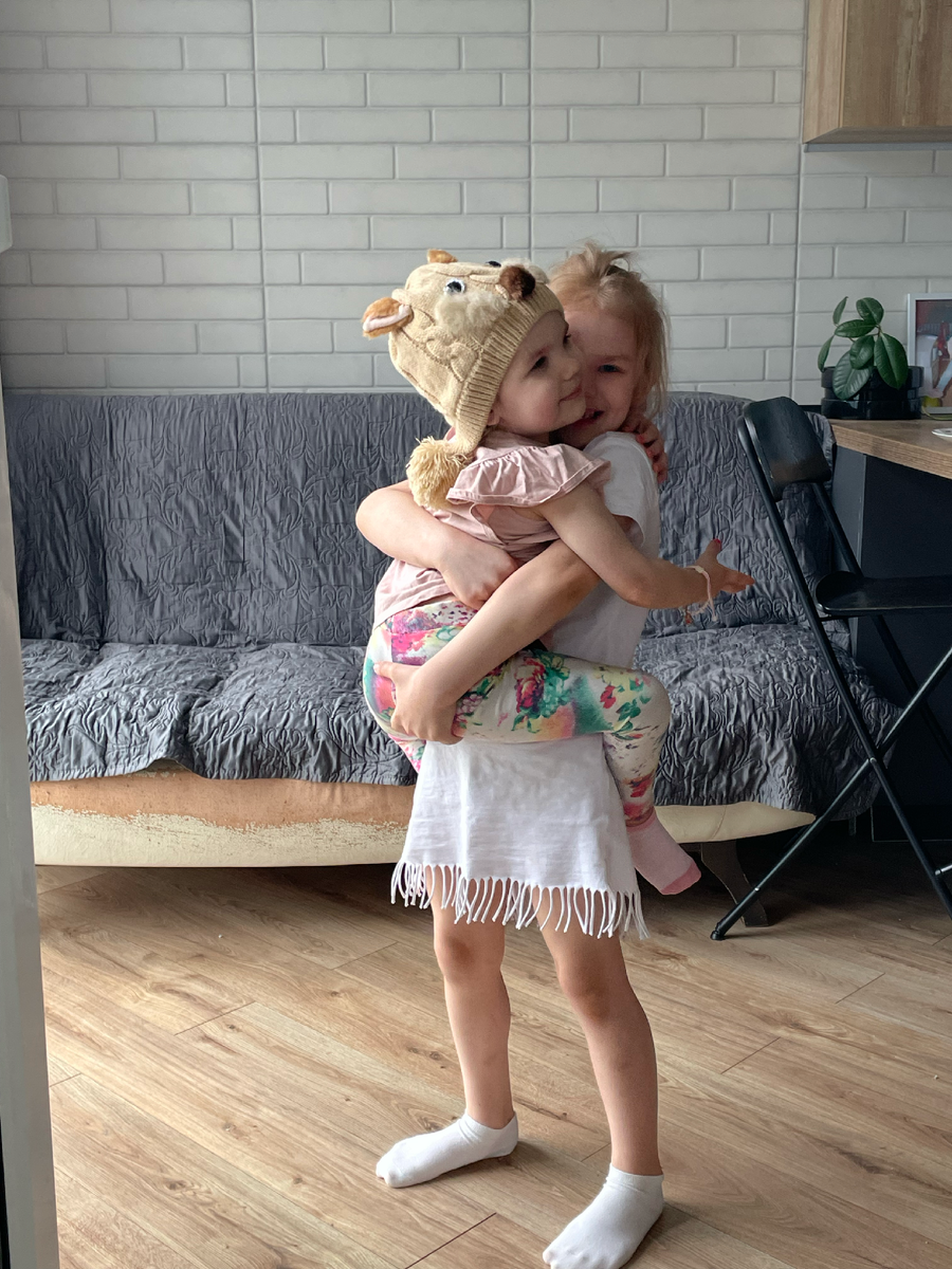 Вот такие девчонки уже выросли :)