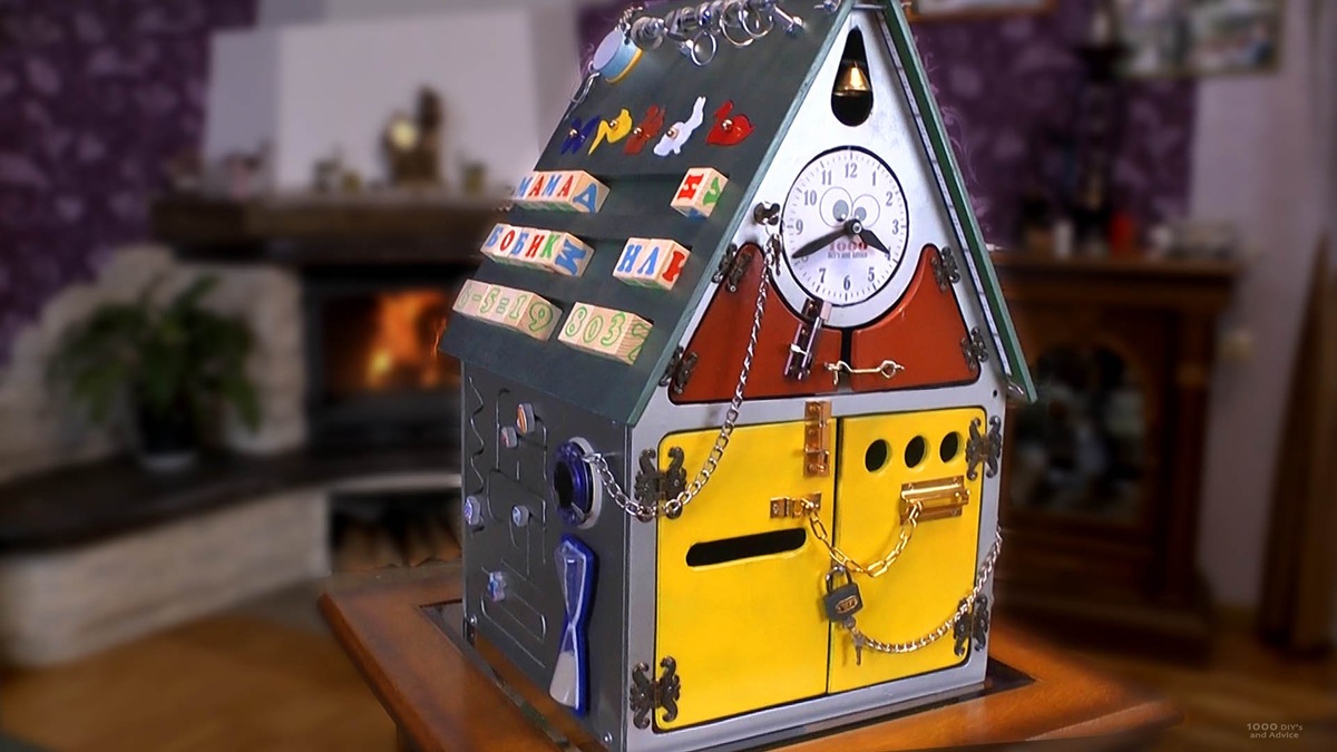 Бизидомик - мелкие детали резал нихромовой нитью