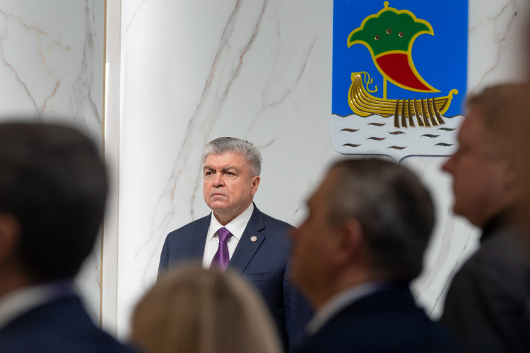    Наиль Магдеев попросил глав районов, управление ЖКХ проверить соблюдение правил эксплуатации газового оборудования в жилых домах и колодцы после трагических случаев в муниципалитетах Татарстана.   
Фото: «БИЗНЕС Online»