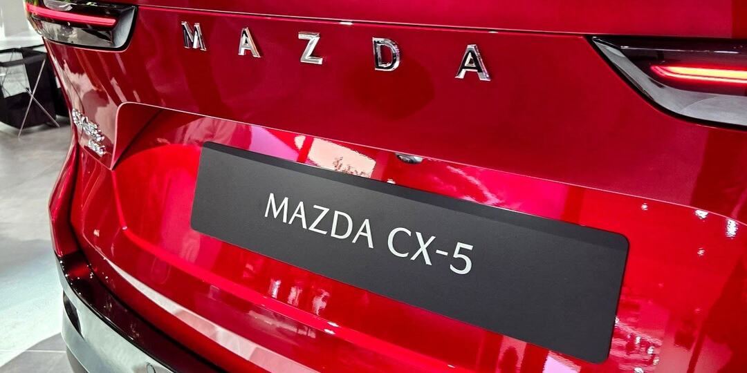 Начались продажи Mazda CX-5 нового поколения: стоит чуть дороже Lada Vesta SW Cross