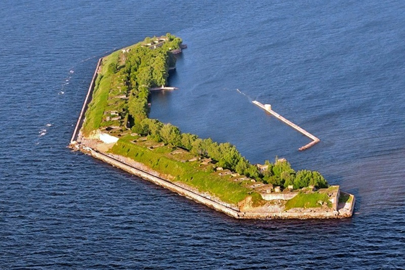 Форт "Обручев": от могучей цитадели до молчаливого свидетеля истории