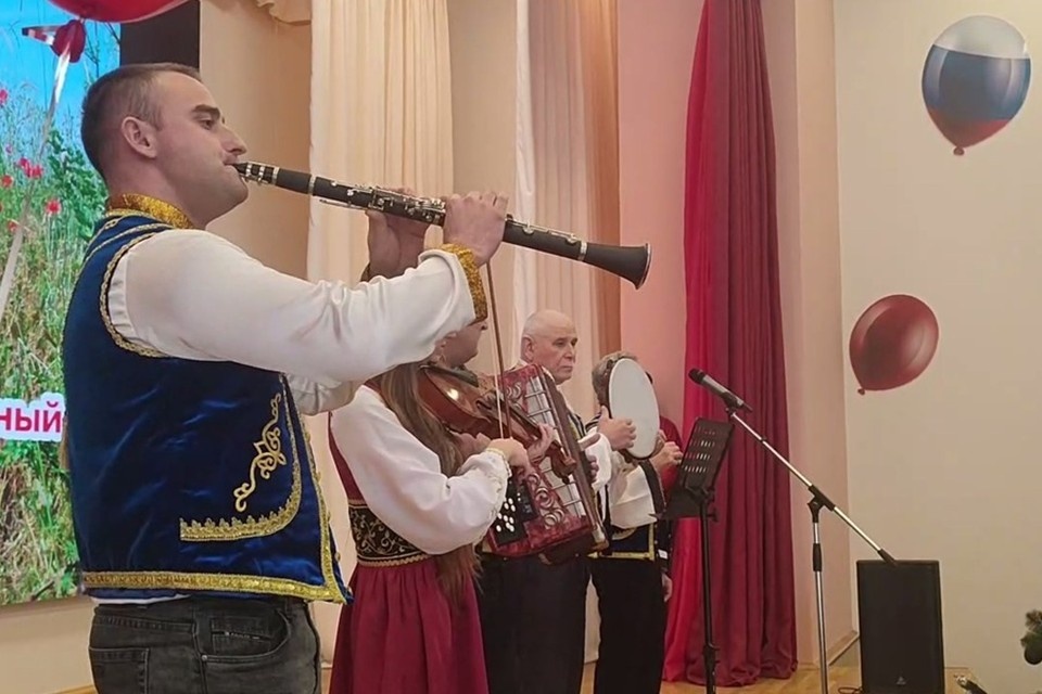    В мариупольском поселке Старый Крым прошел греческий фестиваль «Хайтарма». Фото: ОП ДНР