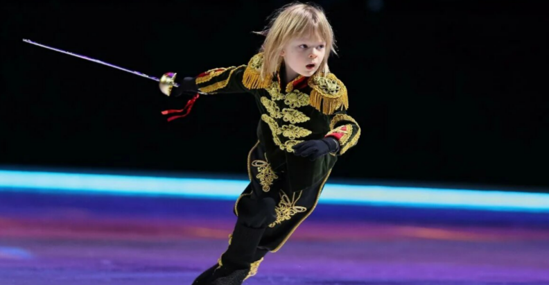    Сын Яны Рудковской, Саша Плющенко.