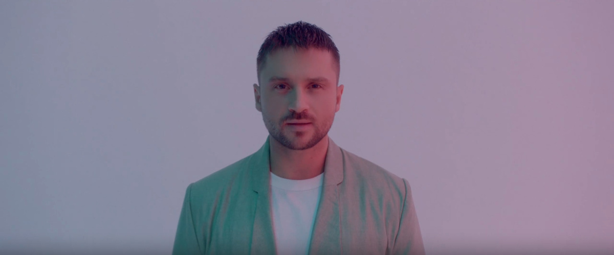     Фото: Скрин из клипа