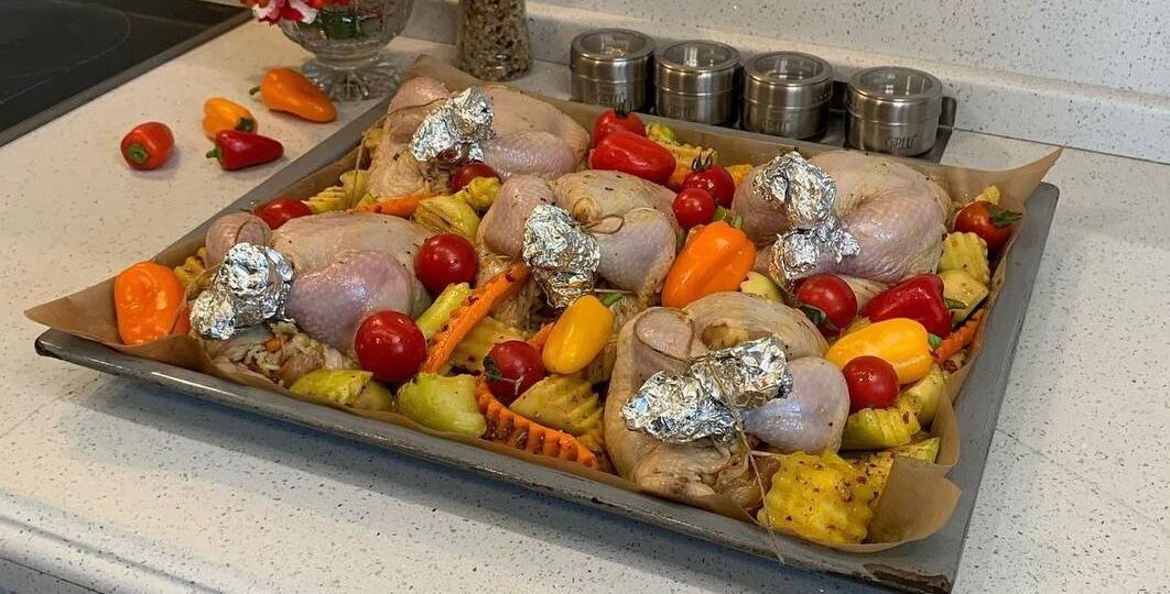 Цыплята, фаршированные рисом — блюдо, которое съедают до последней крошки 🍗