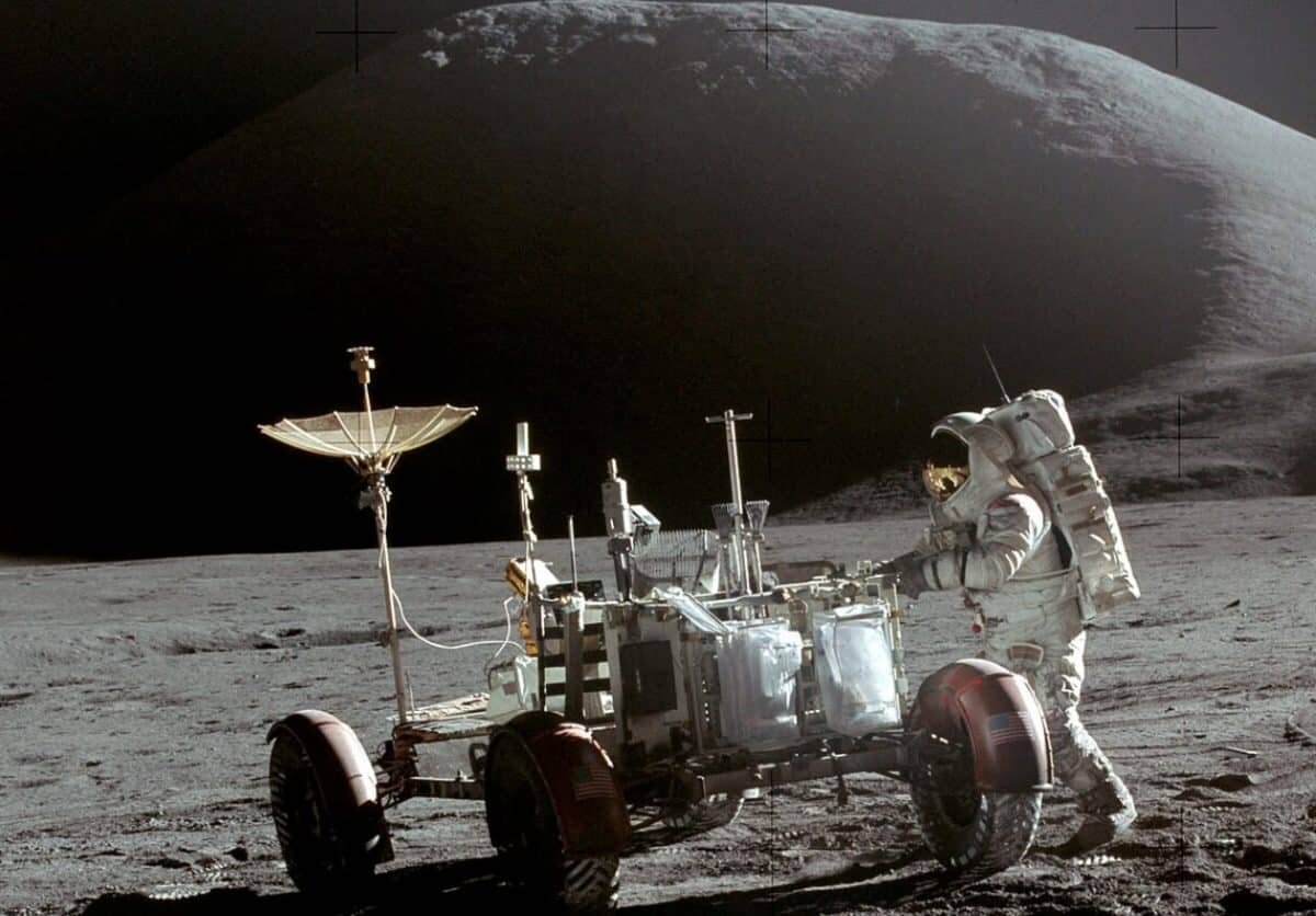   Луномобиль, снимок 31 июля 1971 года / © NASA, David Scott