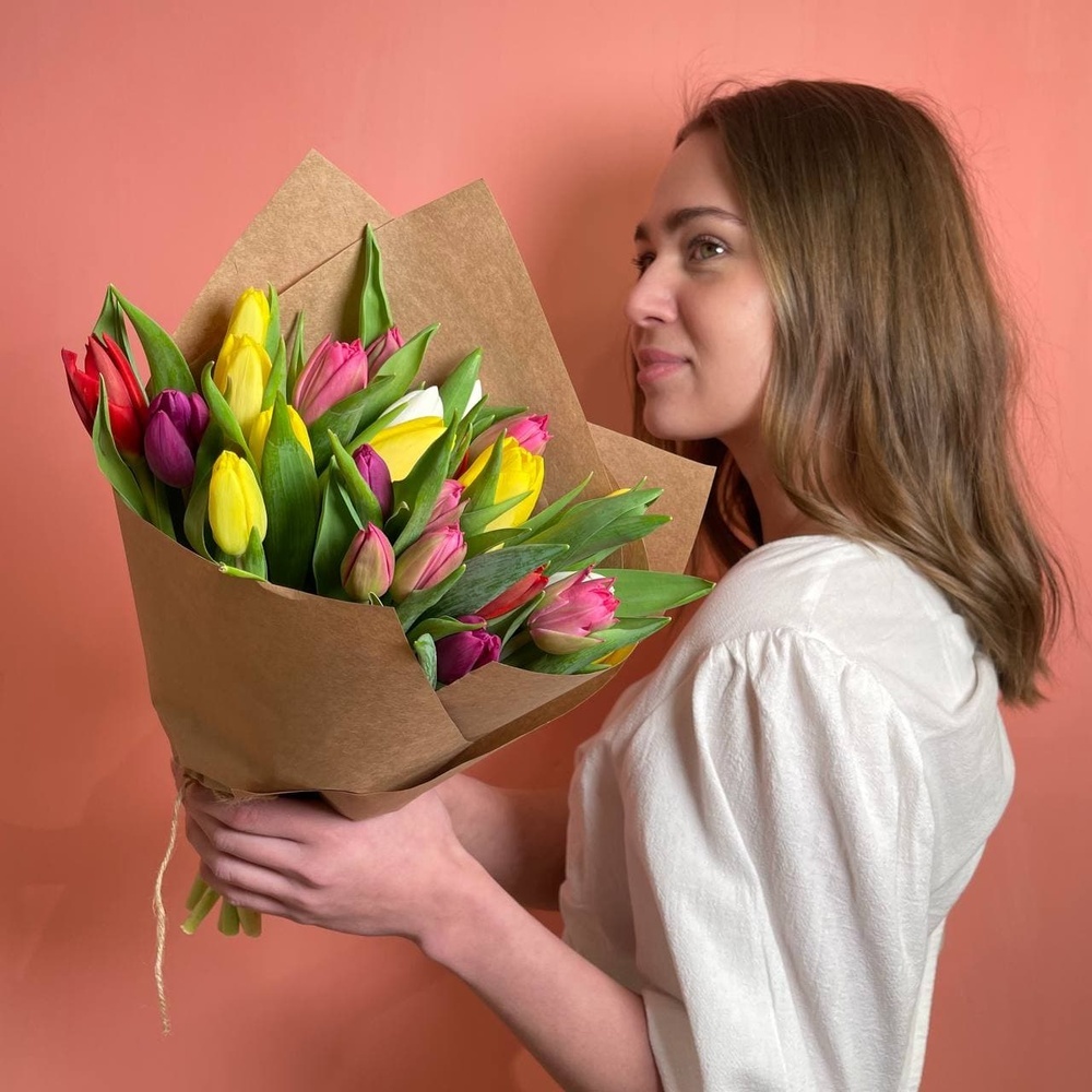 Букет тюльпанов разноцветных от Даши, флориста Розмаркт