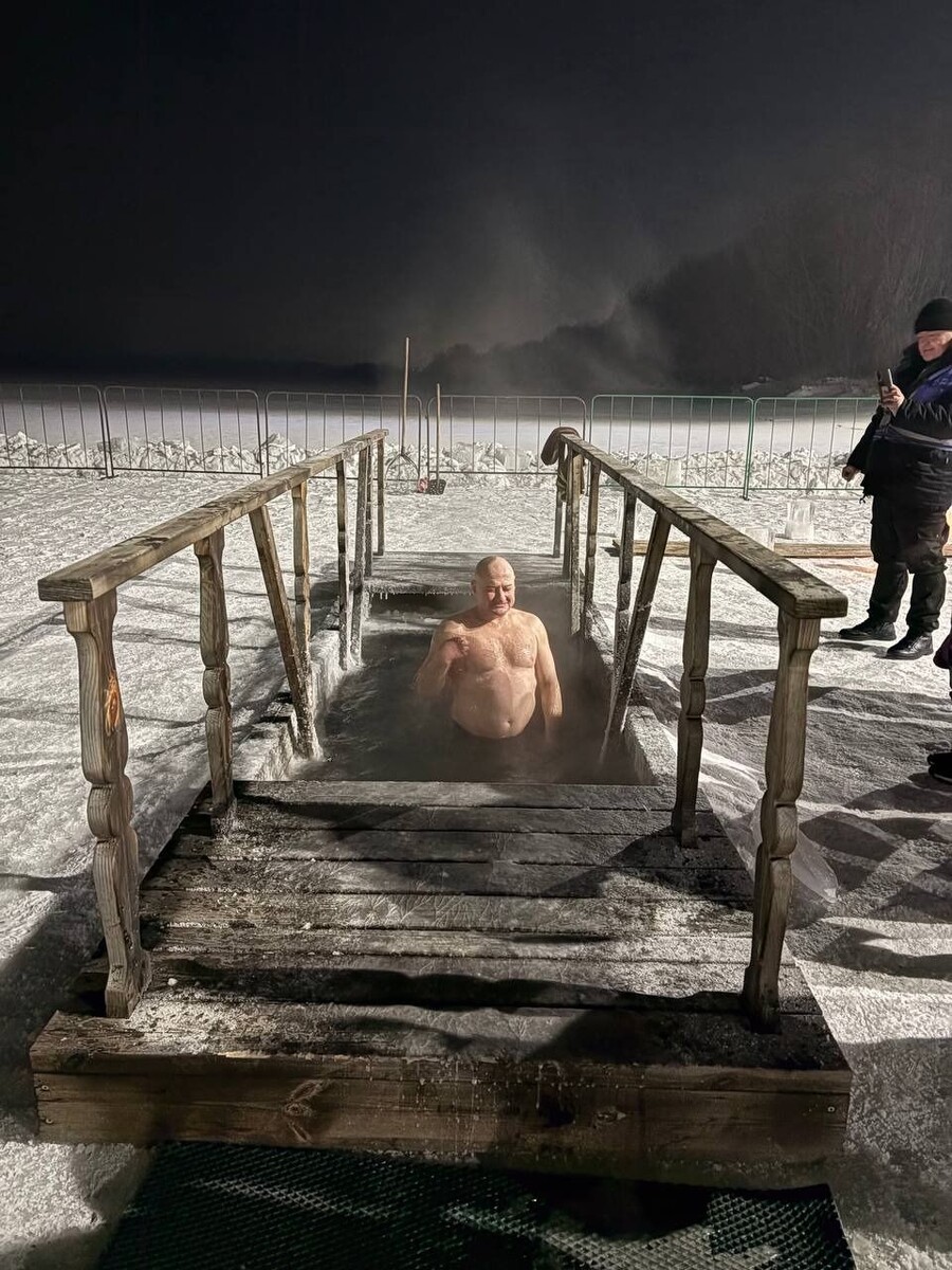    Крещенские купания в Бийске. Источник: Инга Саликова