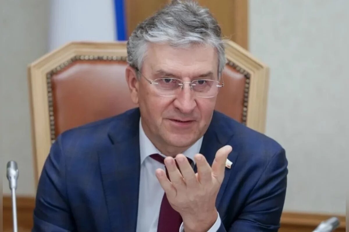    Это назначение могло бы завершить период неопределенности в руководстве вуза и задать новый вектор развития.