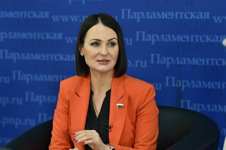 Депутат обратила внимание на проблему сокращения продолжительности смен в детских лагерях