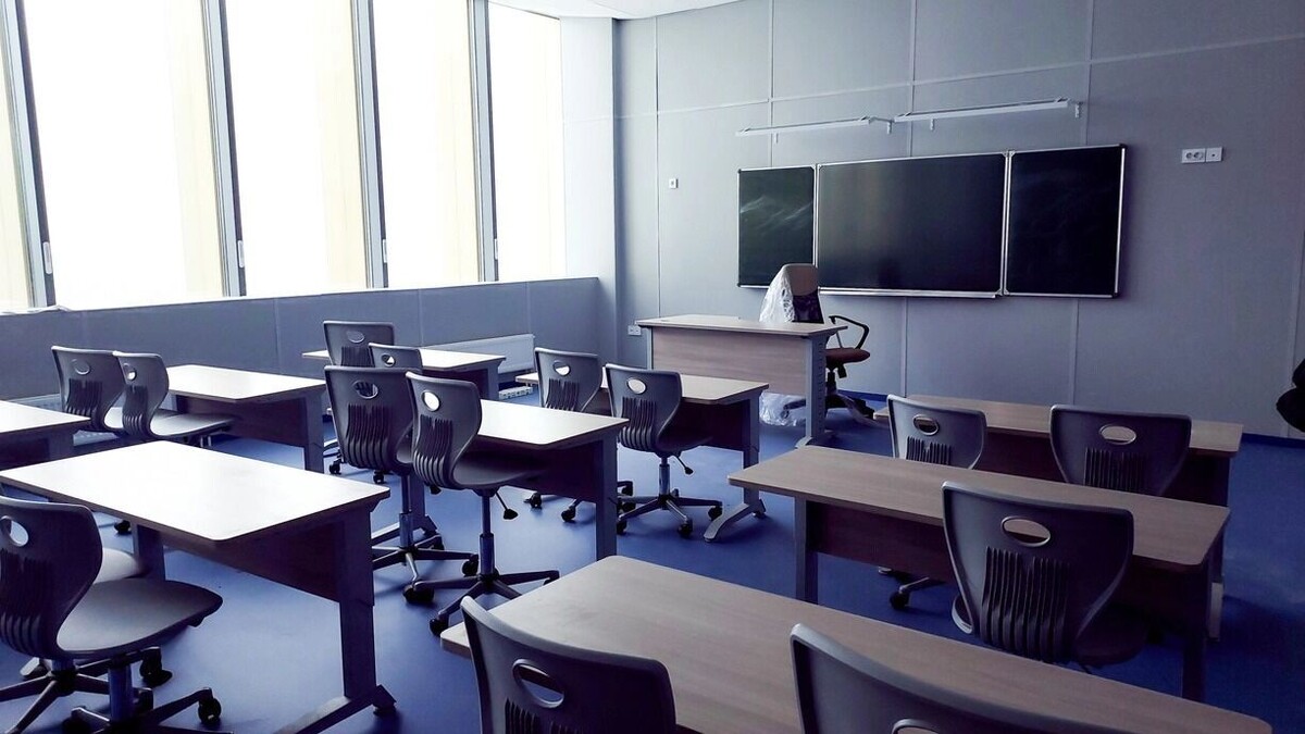    Педагоги получают материальную поддержку   1MI