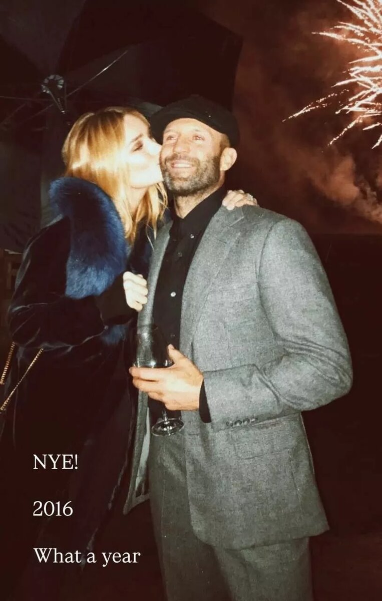 Рози Хантингтон-Уайтли и Джейсон Стейтем📷
